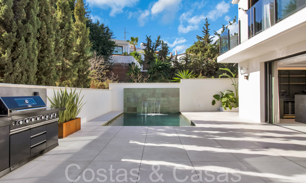 Contemporary, sustainable luxury villa with private pool for sale in Nueva Andalucia, Marbella 66885